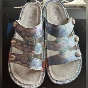 Alegria size 39 sandal